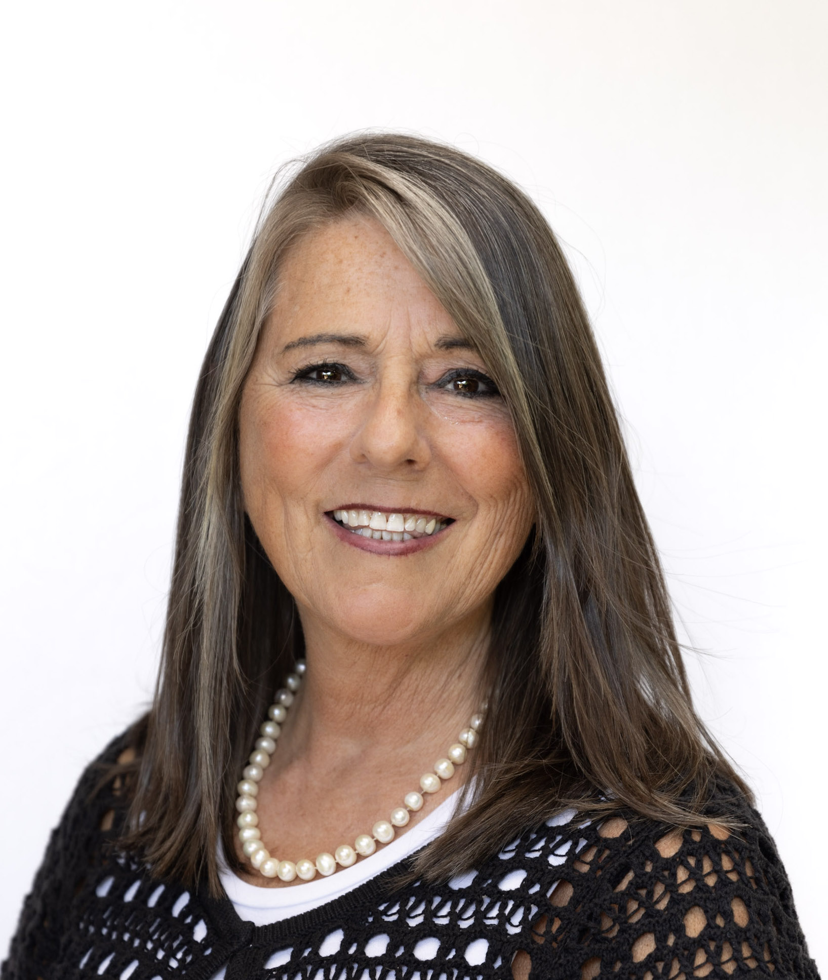 JULY 2023 NEW HEADSHOT